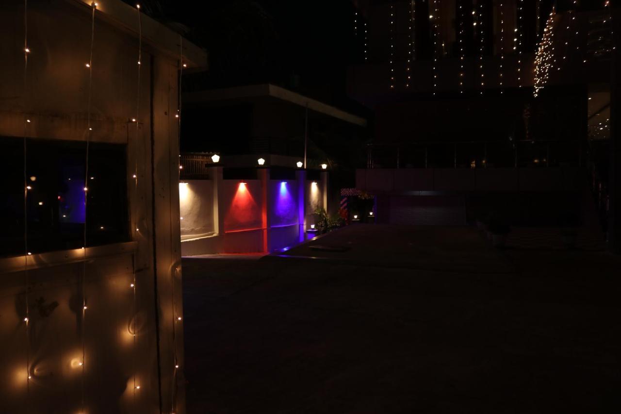 Hotel Vaishnavi Heights Aurangabad  Extérieur photo