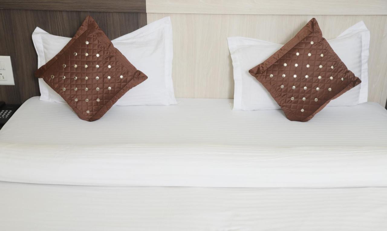 Hotel Vaishnavi Heights Aurangabad  Extérieur photo